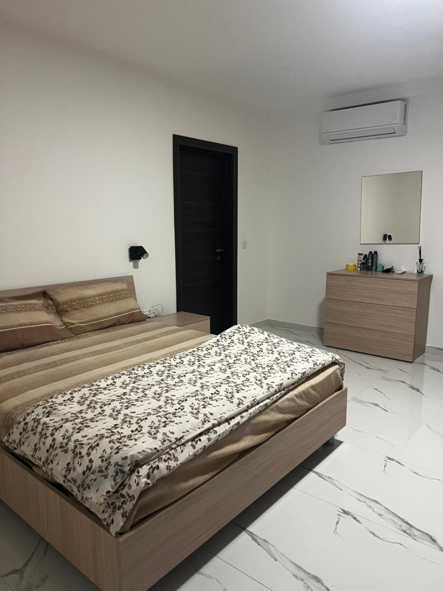 Luqa 3 Bedroom Penthouse T Exterior photo